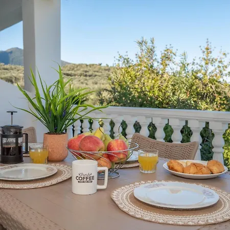 Kamara - 450m From The Beach, By Zantewize Appartement *