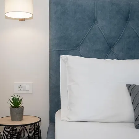 Kamara - 450m From The Beach, By Zantewize